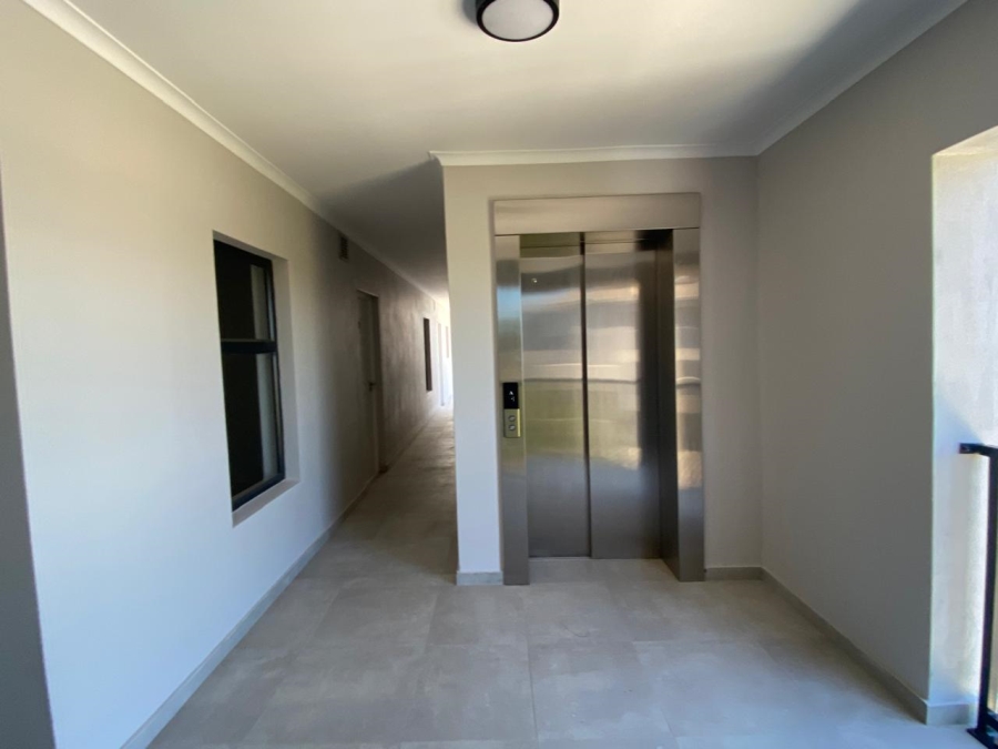 2 Bedroom Property for Sale in Table View Western Cape